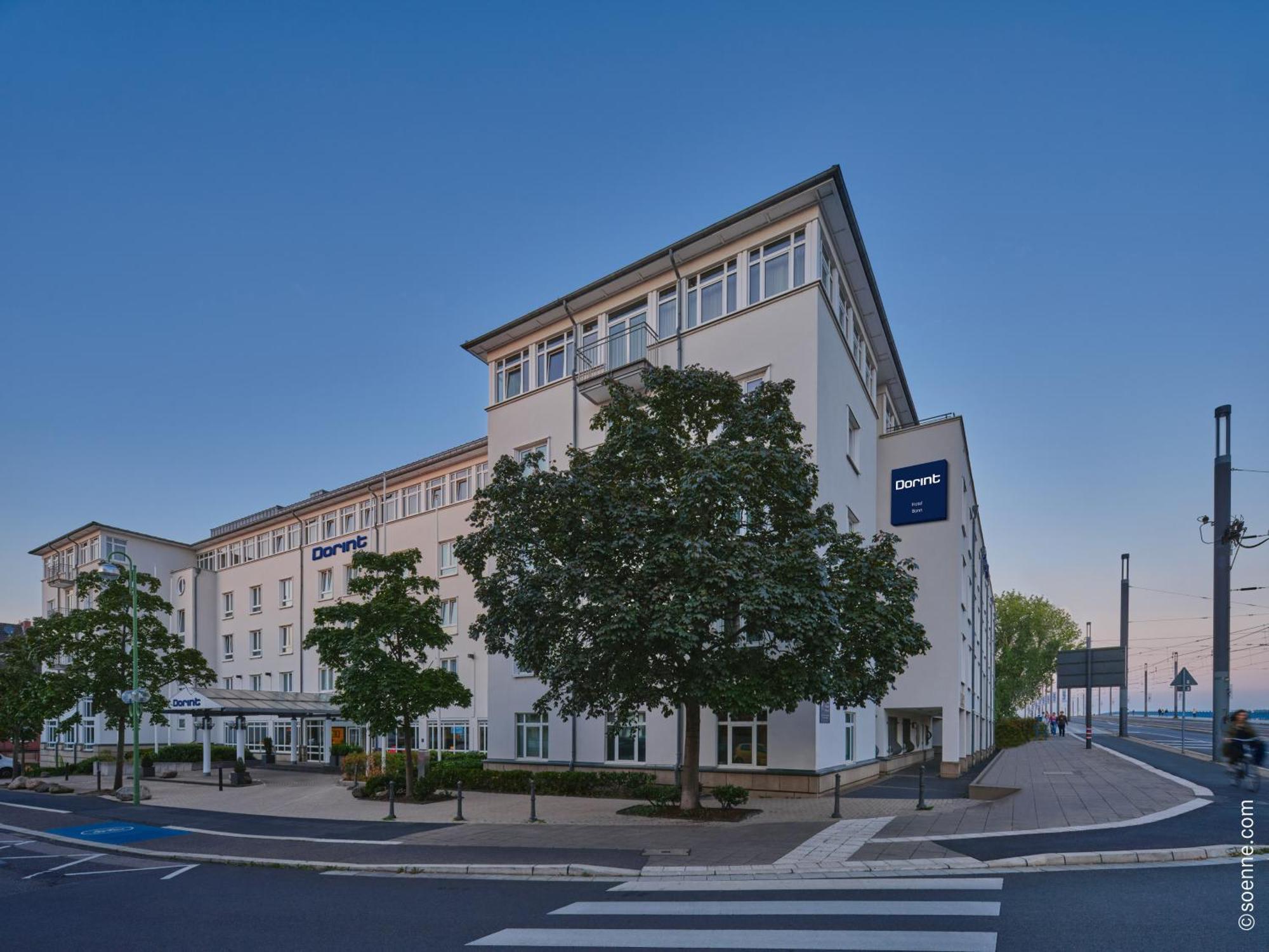 Dorint Hotel Bonn Esterno foto